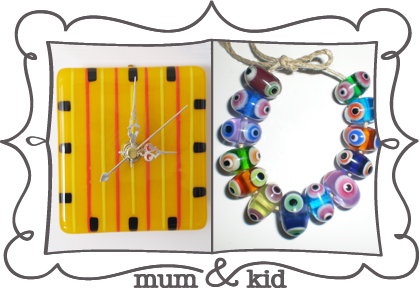 mum+kid_colourfulglass