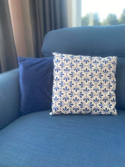 Blue pattern velour cushions